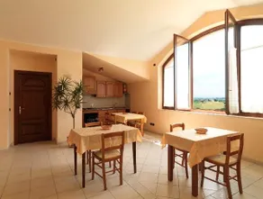 B&B La Casa Fra Gli Olivi - Image 2