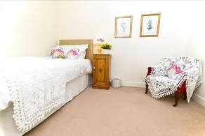 Grosvenor - Image 1
