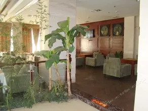 Ningxiang Changyi Business Hotel - Image 5