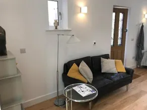 The Coach House 75 Epsom Road - Image 5