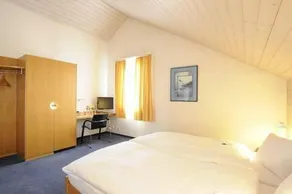 Landhaus Sonne Dürnten - Image 5