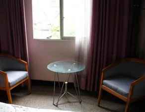 YICHANG WUYI GUESTHOUSE - Image 4
