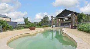 Kelman Cottage - tucked away with pool + native wildlife - Image 3