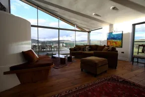 Three Glens House - Image 5