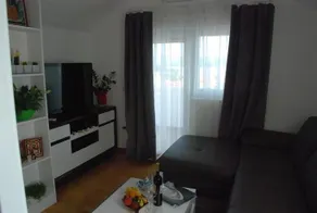 Apartment Primavera Tivat - Image 4