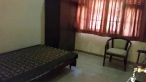 Bungalow 7 - Image 4