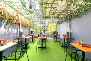 Amanda Phan 3 Hotel by OYO Rooms - Image 1