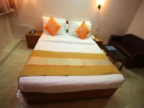 OYO Rooms VS Hospital Paldi - Image 5