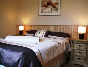 Laune Bridge House - Image 3