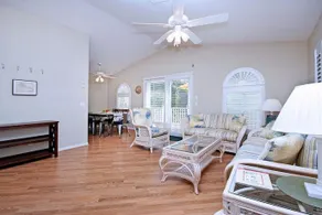 La Casa On Mango, heated pool - 5 min walk to the Beach - Image 5