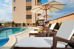 Stanny Court ApartHotel - Image 5