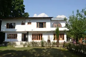 Chinar Bay - Image 2
