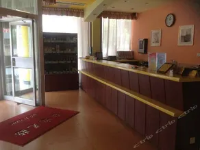 Home Inn (Tangshan Fengnan Qingnian Road) - Image 3