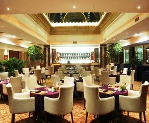 King Hall Hotel - Image 3
