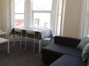 Eastcourt - Image 4