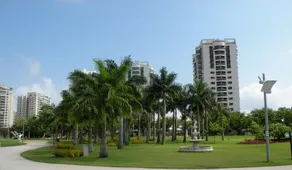 Green Lake Peninsula Apartment - Image 2