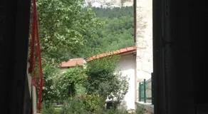 CHALEUREUX APPARTEMENT - Image 3