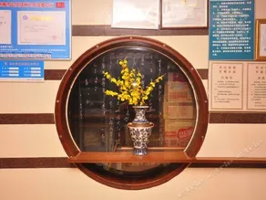 Shunlu ・ Waterfront Residence | Oriental Aesthetics Lakeside Garden Hotel - Image 3