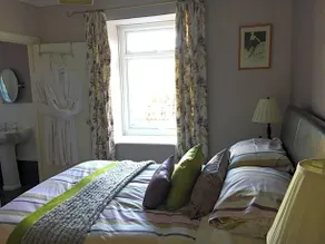 The Clytha Arms - Image 3