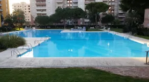 Apartamento Con Preciosas Vistas Al Mar,WIFI y piscina de temporada - Image 2