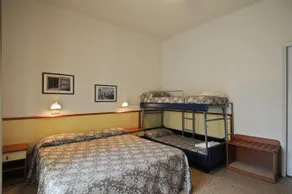 Hotel Vienna - Image 5