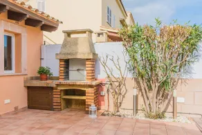 YupiHome Holiday Home Sa Marina - Image 2