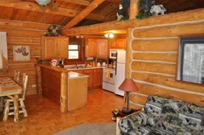 River Trail Log Cabin - Image 5