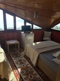 Tasev Boutique Hotel - Image 3