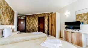 Hotel Alisa - Image 2