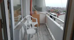 Apartment Pelican Burgas - Image 2