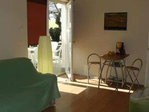 Attila Villa - Image 3