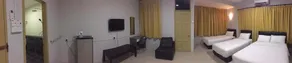 Js&K Homestay - Image 2