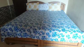 Paulinas Guest House by OYO Rooms - Image 4