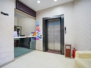 L7 Boutique Hostel - Image 3