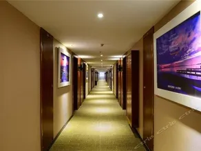 Guang Xi Xinhuatai Hotel - Image 2