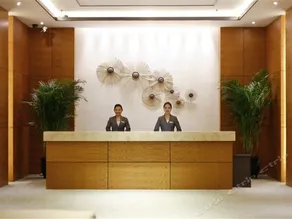 Xinya International Hotel - Image 4