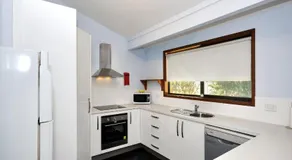 Shady Treez - Pet Friendly - Image 4