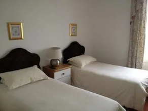 Altonlea Lodge Guest House - Image 5