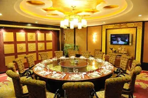 Park Lane Hotel (Wuxi Nanchang Street Taihu Square Branch) - Image 2
