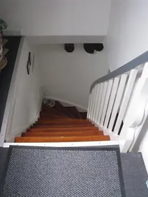 Moms Bed & Breakfast - Image 3