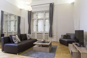 BpR Cozy Loft at Basilica - Image 3