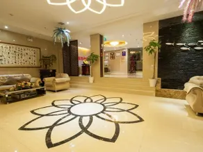 Freedom Hotel (Yichang Binjiang Wanda Tourist Center) - Image 4