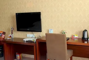 Super 8 Hotel Chongqing Chao Tian Men - Image 3