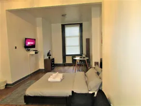 Home away from home - Image 1