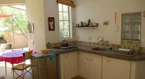 Eins Art Studios - Image 2