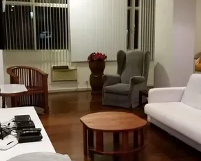 Apartamento Amplo 50 metros praia - Image 3