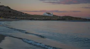 Ammos Beachfront Luxury Rooms - Adults Only - Image 2