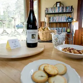 The Andiron Seaside Inn & Cabins - Image 3
