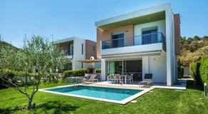 Deluxe Villas Mira Mare - Image 2