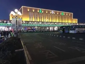 Home Inn Dalian Railway Station South Square Yinghua Street - Image 3